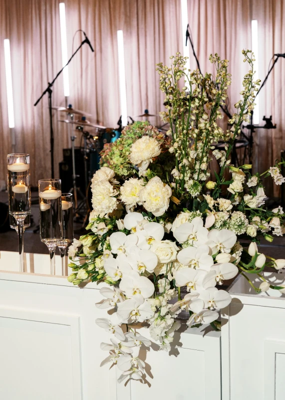 A Vintage Wedding for Carolyn and Jason