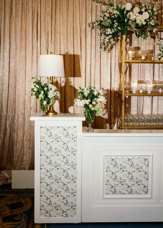 A Vintage Wedding for Carolyn and Jason