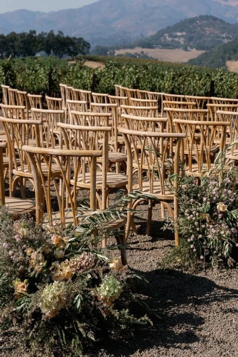 A Vineyard Wedding for Jessica and Christopher