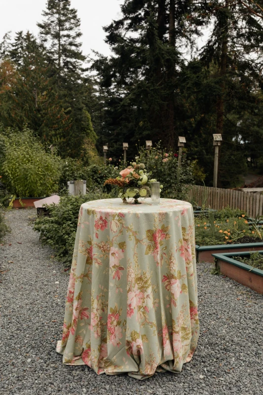 A Woodland Wedding for Jordan and Kai