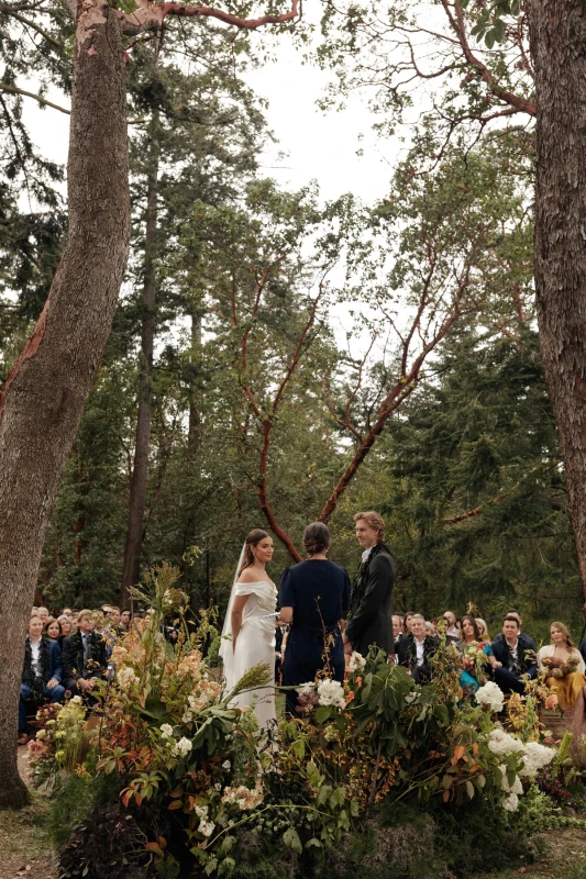 A Woodland Wedding for Jordan and Kai