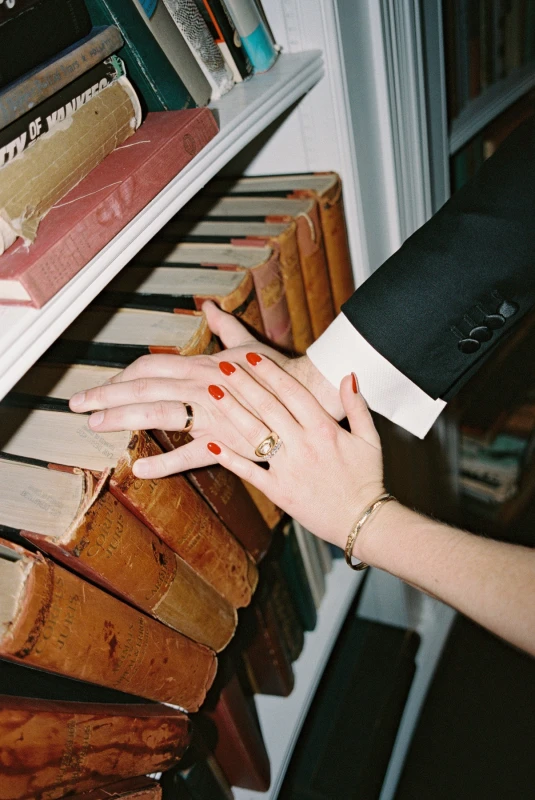 A Vintage Glam Wedding for Laura and Ted