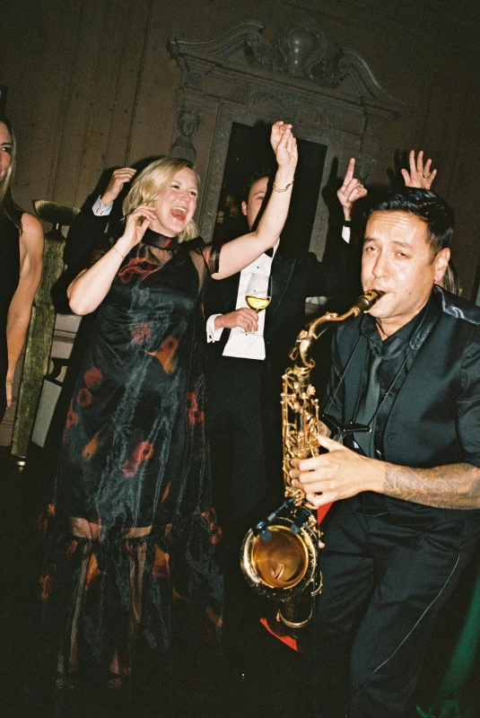 A Vintage Glam Wedding for Laura and Ted