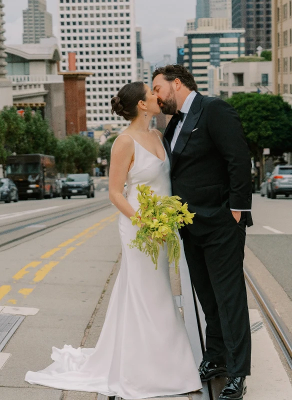 A Vintage Glam Wedding for Laura and Ted