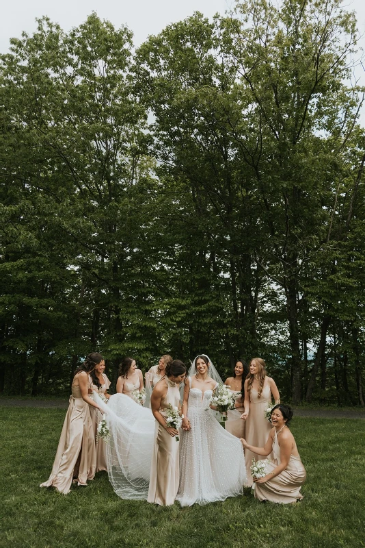 A Forest Wedding for Lindsey and Wesley