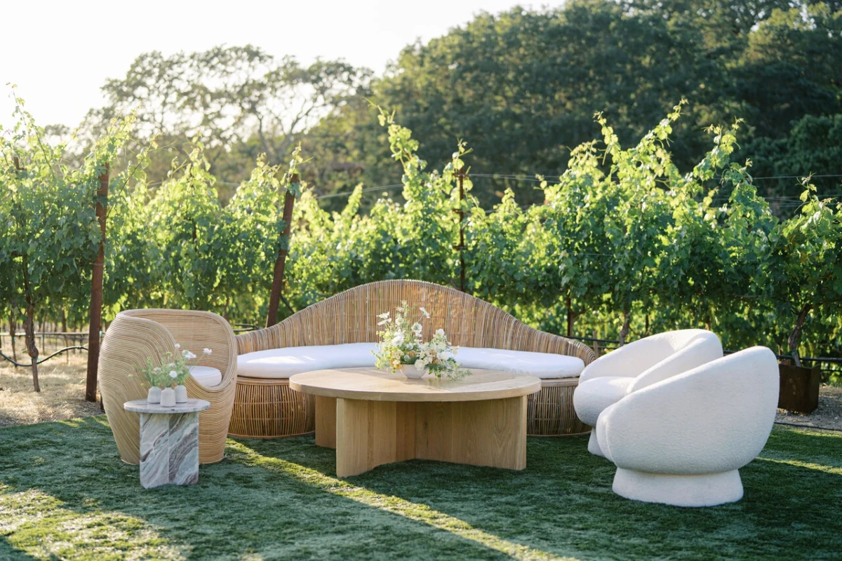 A Classic Wedding for Micaela and Brandon