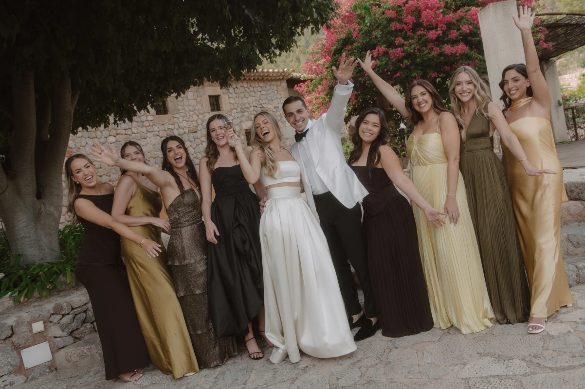 A Sun-Washed Wedding for Michaela and Jimmy