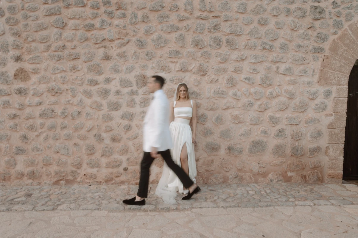 A Sun-Washed Wedding for Michaela and Jimmy