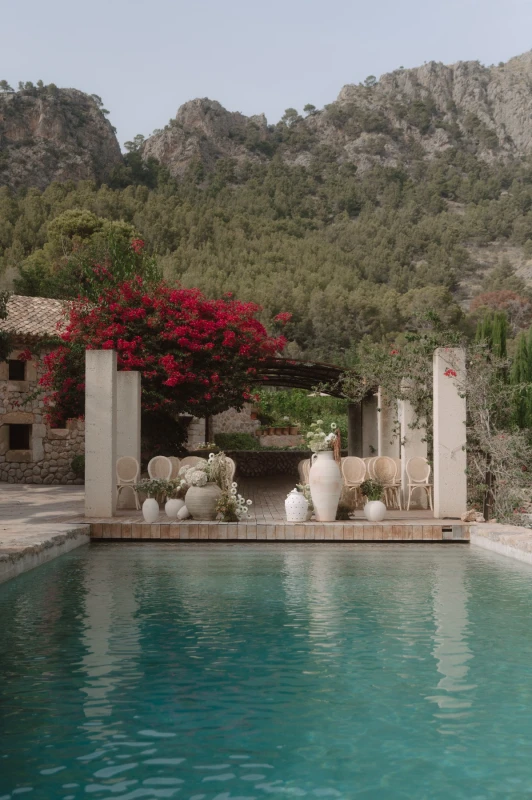 A Sun-Washed Wedding for Michaela and Jimmy