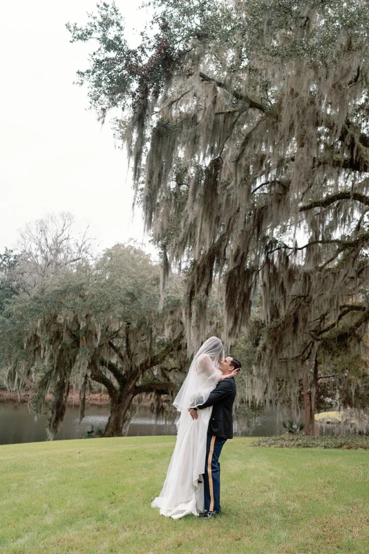 A Heartfelt Wedding for Molly  and Philippe 