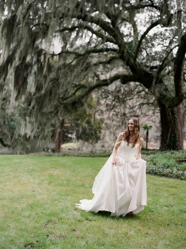 A Heartfelt Wedding for Molly  and Philippe 