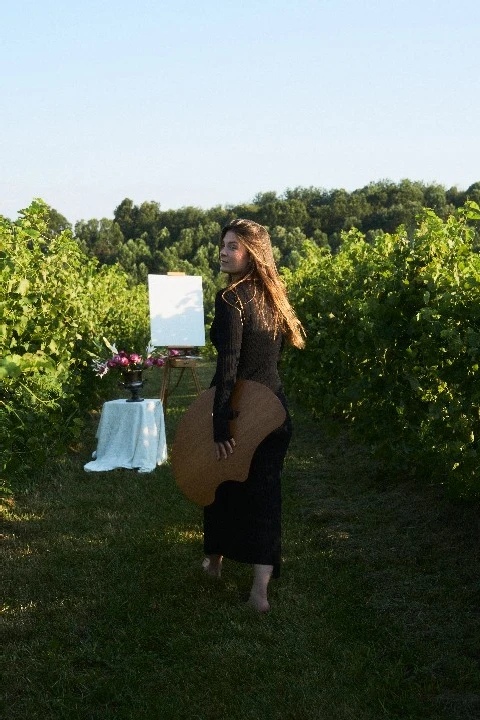 Abby Elise | South of France Live Wedding Painter