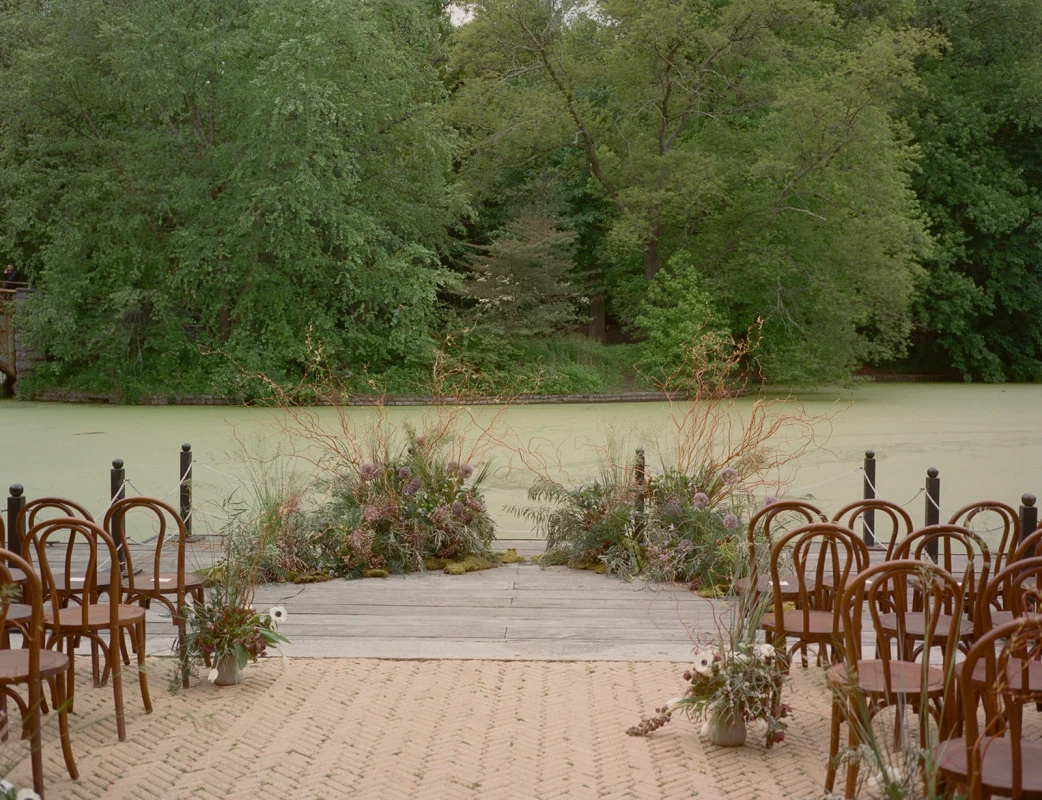 A Vintage Wedding for Rae and Eugen