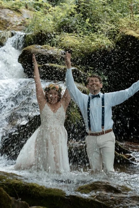 Weddings Over Waterfalls